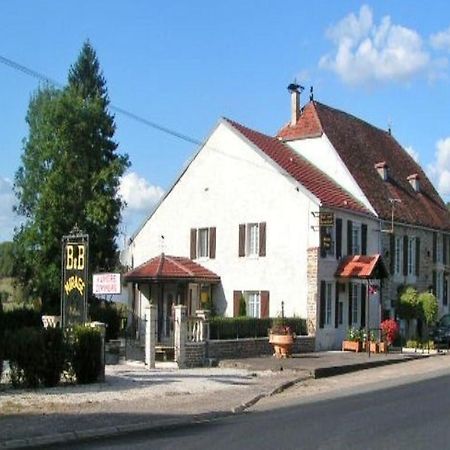 B&B Mirage Frecourt ภายนอก รูปภาพ