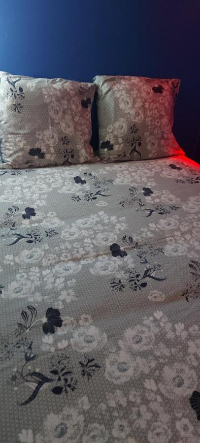 B&B Mirage Frecourt ภายนอก รูปภาพ