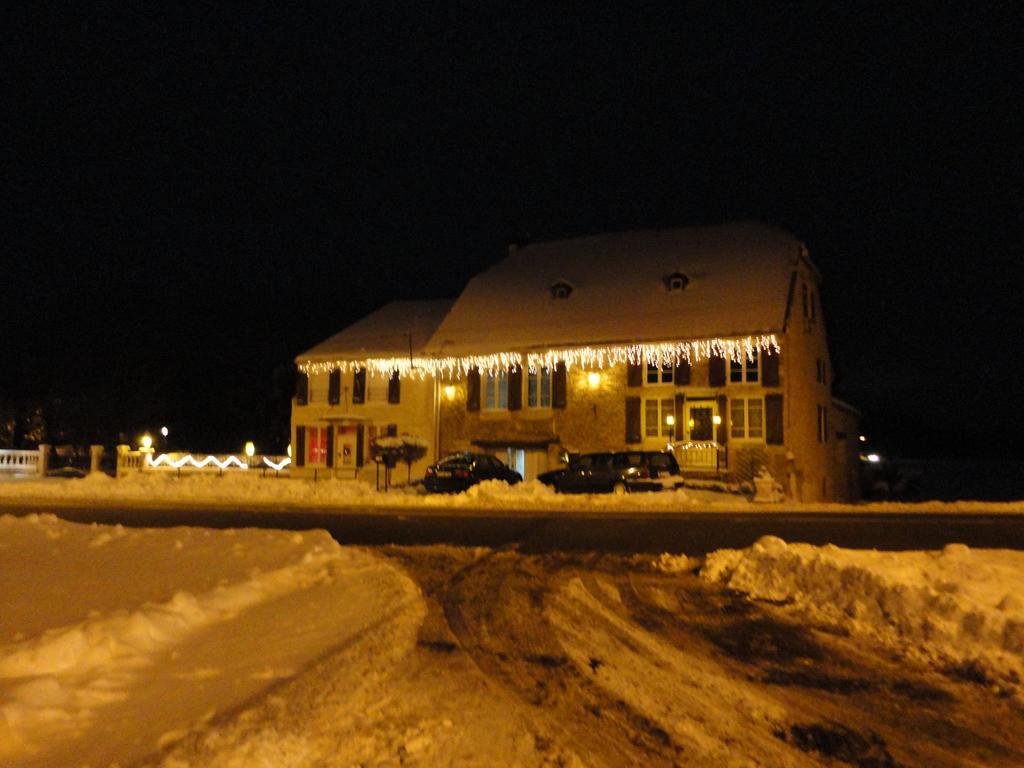 B&B Mirage Frecourt ภายนอก รูปภาพ