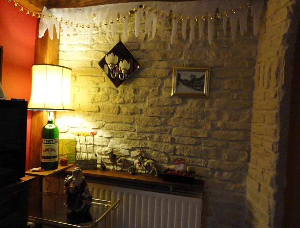 B&B Mirage Frecourt ภายนอก รูปภาพ