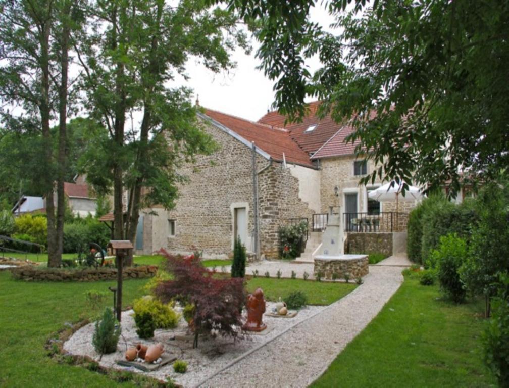 B&B Mirage Frecourt ภายนอก รูปภาพ